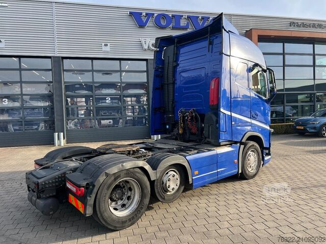 Tracteur standard Volvo FH 460 GLOBETROTTER 6X2 460 GLOBETROTTER 6X2 / ...