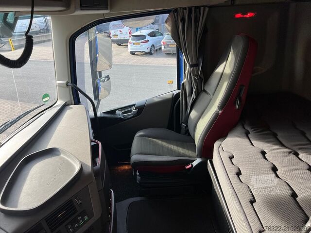 Tracteur standard Volvo FH 460 GLOBETROTTER 6X2 460 GLOBETROTTER 6X2 / ...