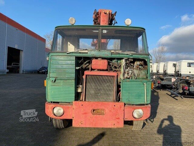 Grue montée sur camion Henschel HENSCHEL F 161 AK 4x4 HENSCHEL F 161 AK 4x4 mit Kran Atlas AK 5007