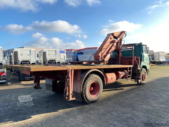 Grue montée sur camion Henschel HENSCHEL F 161 AK 4x4 HENSCHEL F 161 AK 4x4 mit Kran Atlas AK 5007