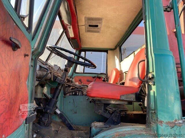 Grue montée sur camion Henschel HENSCHEL F 161 AK 4x4 HENSCHEL F 161 AK 4x4 mit Kran Atlas AK 5007