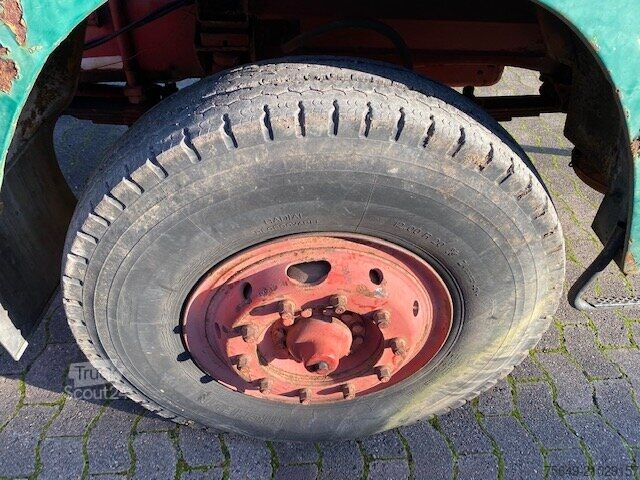 Grue montée sur camion Henschel HENSCHEL F 161 AK 4x4 HENSCHEL F 161 AK 4x4 mit Kran Atlas AK 5007