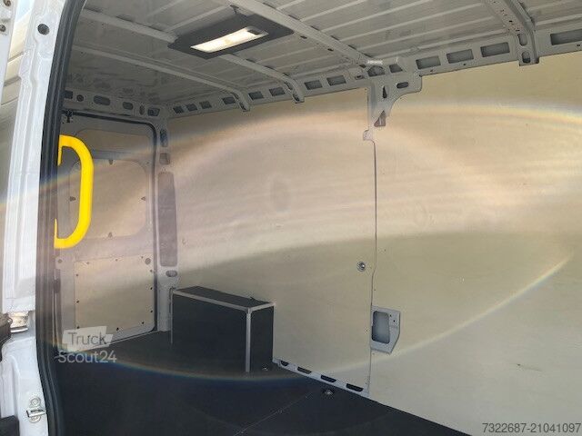 Fourgon surélevé Fiat Ducato Kastenwagen 35 L3H2 140 Multijet