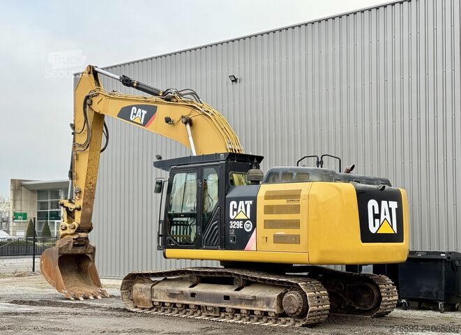 Pelle sur chenilles Caterpillar 329E