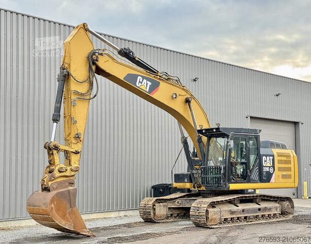 Pelle sur chenilles Caterpillar 329E
