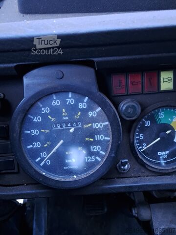 Standard tractor unit DAF 2300 (ex army)