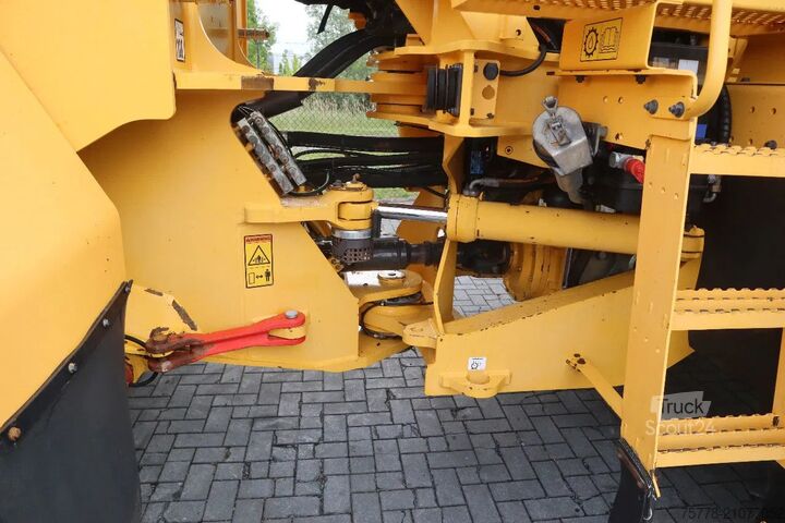 Lader Volvo L180 F HL | HIGH-LIFT | LOG STACKER | HOLZ GRAPPLE