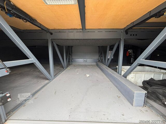 Medzimestský autobus VDL Futura FMD 2-148/440 6x2*4 57 SEATS / AC / AUXI...