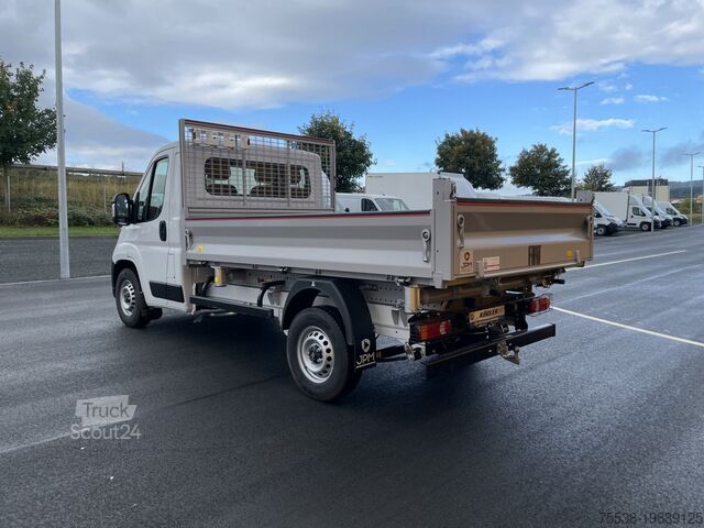 Kiepwagen bestelauto Fiat Ducato