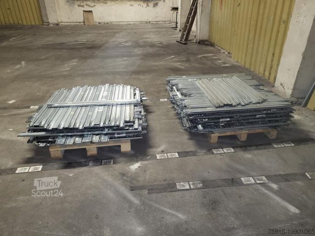 Alții  Räderregale für bis zu 20 Räder pro Einheit
