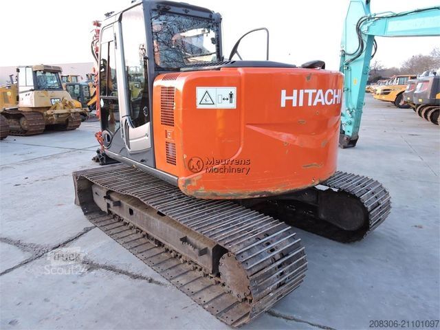 Εκσκαφέας ερπυστριοφόρος HITACHI ZX135