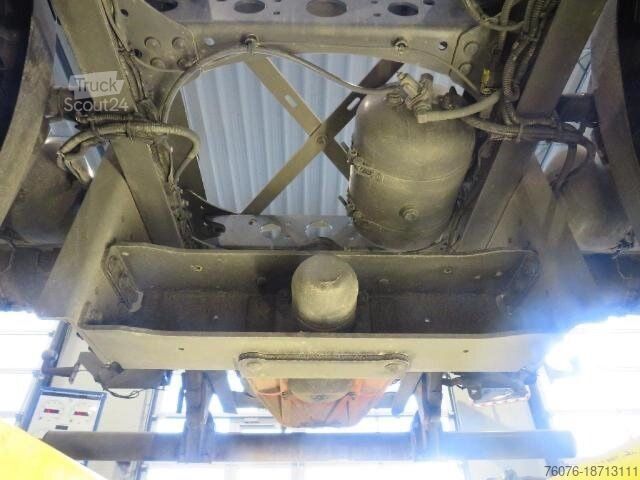 Caminhão jumbo MERCEDES-BENZ 2548 LnR Big Space Öl-Retarder Standklima Jumbo