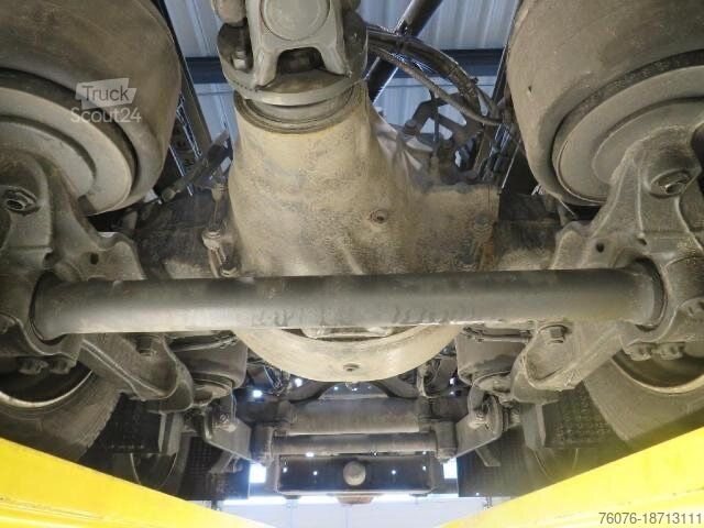 Caminhão jumbo MERCEDES-BENZ 2548 LnR Big Space Öl-Retarder Standklima Jumbo