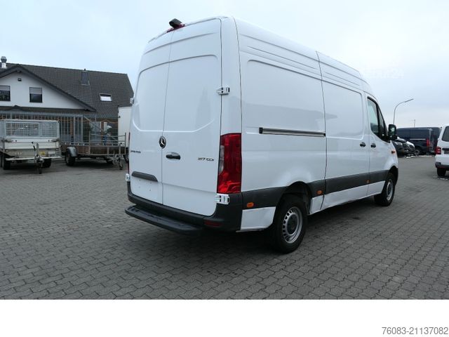 Kastenwagen hoch MERCEDES-BENZ Sprinter 317 CDI L2H2 Klima Navi 9G-Tronik MOPF