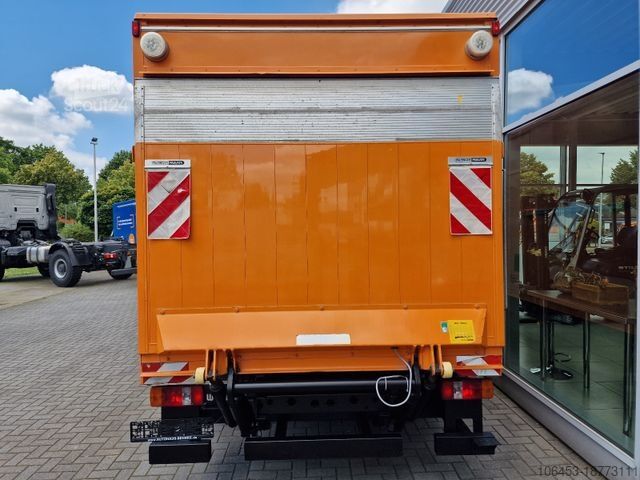 Skriňová dodávka MERCEDES-BENZ DB Vario 813D Koffer/LDW/Seiten-Tür/Klima/47 TKM