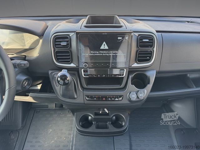 Camping-car semi-intégré DETHLEFFS Trend T 6817 EB GT-Paket / 140 PS Automatik