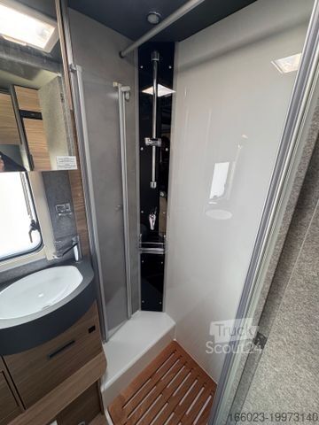 Camping-car semi-intégré DETHLEFFS Trend T 6817 EB GT-Paket / 140 PS Automatik