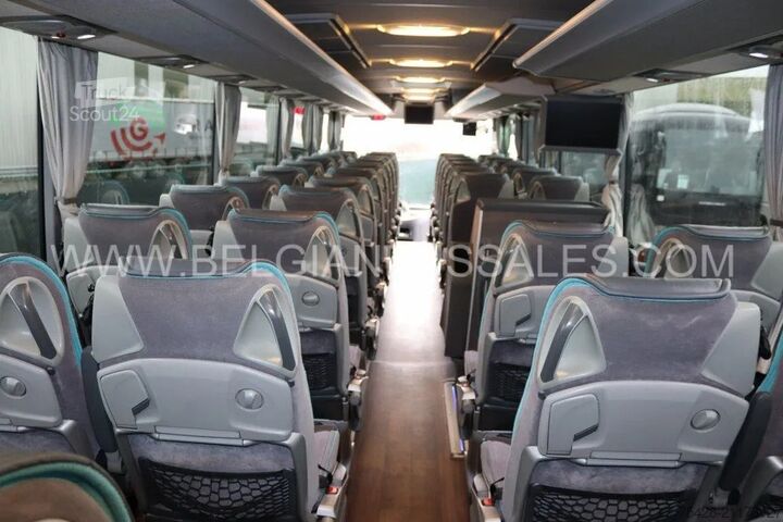 Autocarro de turismo Mercedes Tourismo 17 RHD /Full Options / Lift