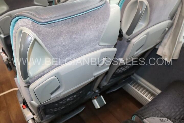 Autocarro de turismo Mercedes Tourismo 17 RHD /Full Options / Lift