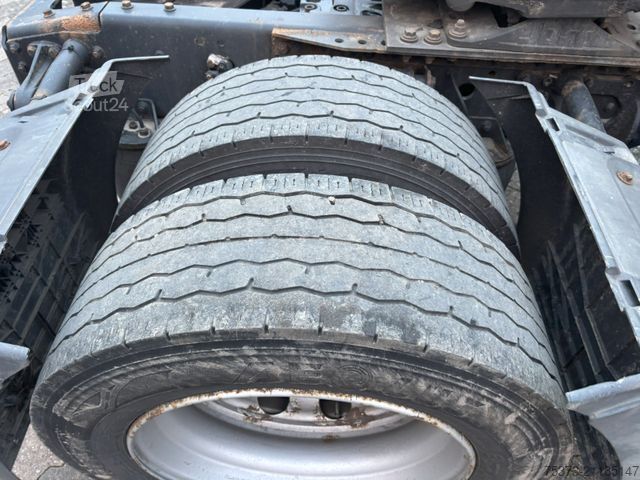 Volumen SZM MAN TGX 18.440 Low-Liner/Retarder/Standklima