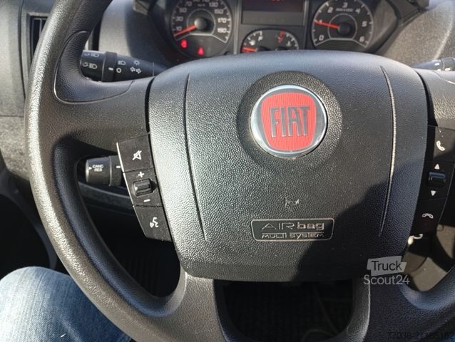 Campervan FIAT 2,3 L,130 PS,neuer Schreinerausbau,