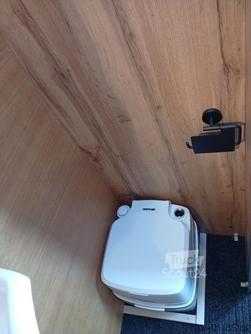 Campervan FIAT 2,3 L,130 PS,neuer Schreinerausbau,