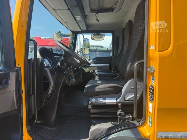 Transporter mit Kipper MAN 8.180 K Kipper MEILLER 3-Seiten 4 m*3-Sitzer*AHK