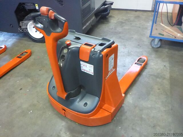 Niederhubwagen Linde T20 Ziegelpaletten