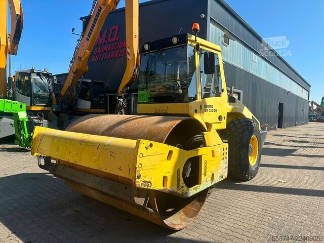 Rouleau seul BOMAG BW 213 DH-4