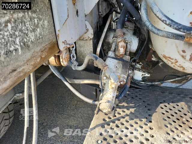 Concrete pump Mercedes SK 1922 4X2 Schwing Stetter KVM 26/22 Pump Stee...