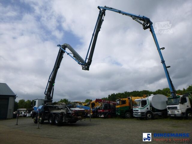 Bomba de hormigón Mercedes Arocs 8x4 Liebherr 35 XXT concrete pump 35 m