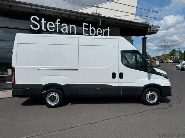 Stationvogn med højt tag Iveco Daily 35S14 V Y ASC-Ausbau Kastenwagen *R 3.520*