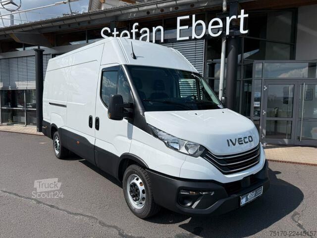 Stationvogn med højt tag Iveco Daily 35S16H3.0A8 V Y ASC-Ausbau Kastenwagen
