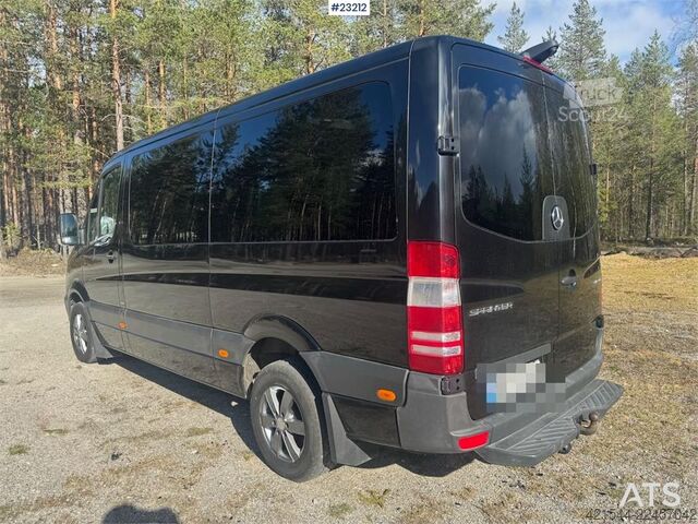 минибус Mercedes-Benz Sprinter Minibus – 11 seats – Two sets of tires