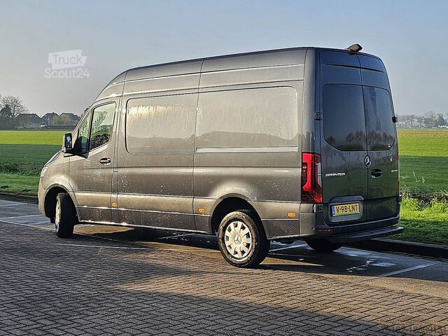 Camioneta familiar de techo alto MERCEDES-BENZ SPRINTER 317 L2H2 LED Navi !