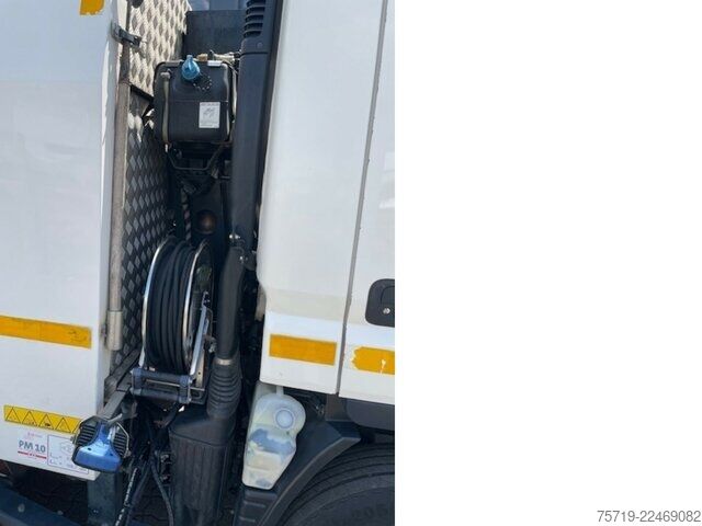 Furgon Mitsubishi Fuso Canter 7,5t Brock SL 140/2