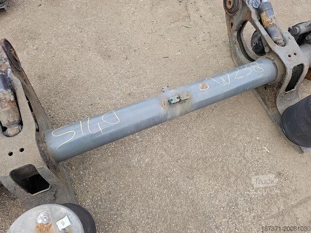 Aksel SAF TRAILER AXLE SINGLE TIRES DISC BRAKES.
