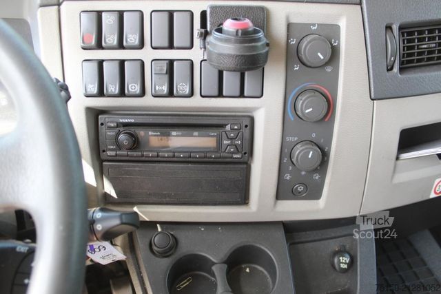 LKW mit Pritsche & Plane VOLVO FL 210 4x2 BL - Nr.: 609