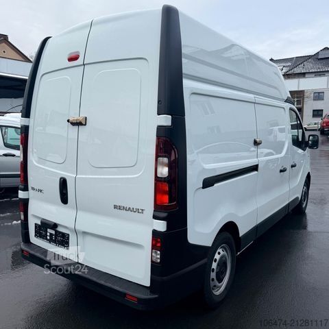 Panel van RENAULT Trafic Kasten L2 H2 3,0t Komfort # L 2 Hochdach