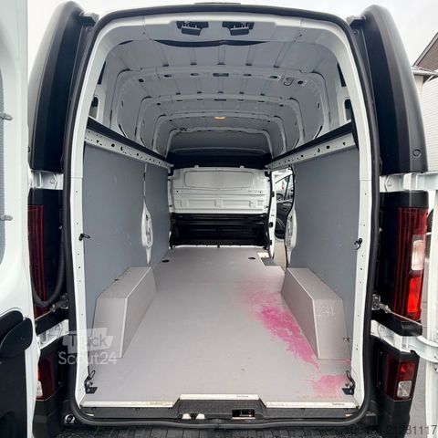 Panel van RENAULT Trafic Kasten L2 H2 3,0t Komfort # L 2 Hochdach