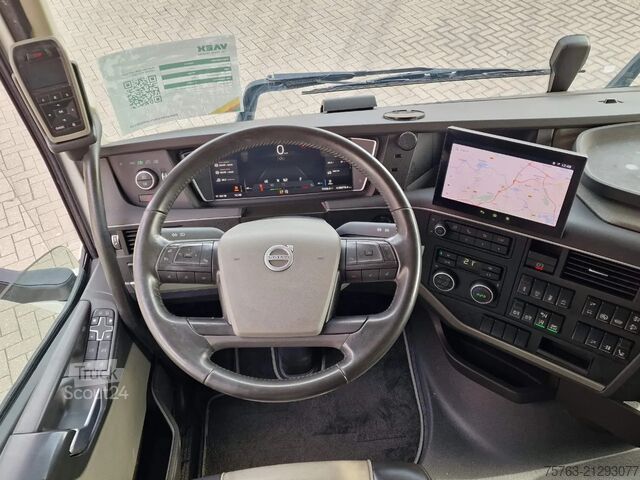 Estándar-SZM Volvo FH 13.540 Globetrotter 6x2 - Retarder - I parkc...