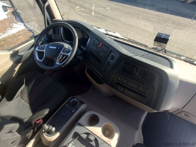 Autocarro con cassone DAF XB 230 FA 12t, Junge Koffer 7,2 LBW, Standheizung