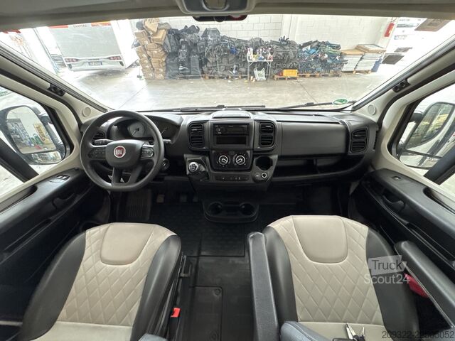 Campingvogn/autocamper 2023 Fiat Ducato Weinsberg Carabus | Manuale | Tetto a Soffietto