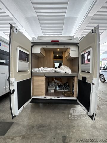 Campingvogn/autocamper 2023 Fiat Ducato Weinsberg Carabus | Manuale | Tetto a Soffietto