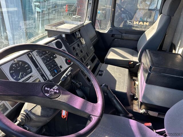 3-Seiten-Kipper MAN 19.364 F2000 4x4 Tipper/Crane
