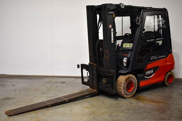 Gaffeltruck Linde E 30 387