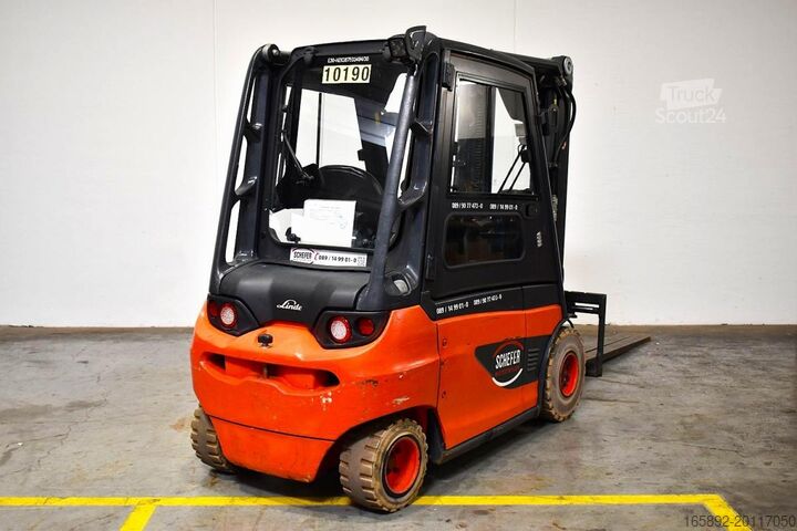 Gaffeltruck Linde E 30 387
