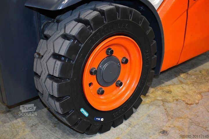 Gaffeltruck Linde E 16 P 386