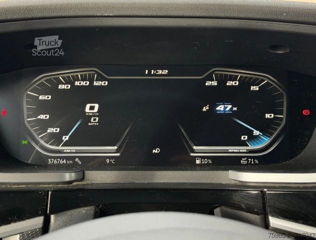 Standard tractor unit DAF XF 480 FT NGD ONLY 377.000 KM PARK AIRCO 2X TANK