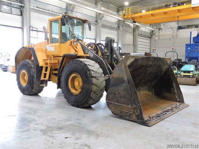 Încărcător pe roți VOLVO L150E